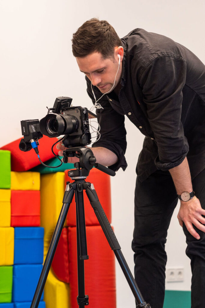 Sebastian Liebrandt am Set